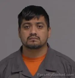 Mugshot of SIMON HERNANDEZ