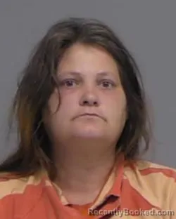 Mugshot of JENNIFER LYNN ORINGER booked in Nassau County, Florida on May 1, 2026