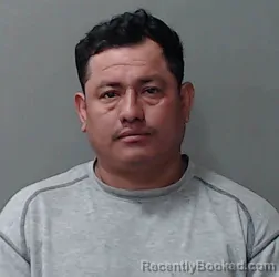 Mugshot of Emersson Alexander Palacios-Lopez