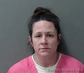 Mugshot of Amanda Carol Davis