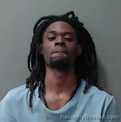 Mugshot of Aveloc Jeremiah Moncrieffe