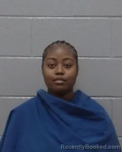 Mugshot of Essence Michelle Countiss
