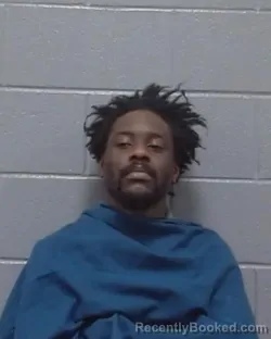 Mugshot of Kavrie Kirk