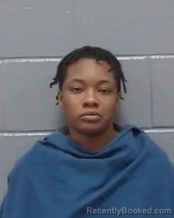 Mugshot of Eche Domonique Hervey