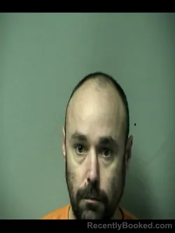 Mugshot of ZACHARY DAVID FLOYD