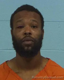 Mugshot of Joshua Turner