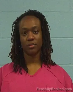 Mugshot of Crystal Danelle Guerrier