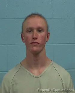 Mugshot of Gavin Lindsay