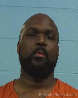 Mugshot of PLEZH-ER JR WOOLEY