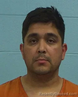 Mugshot of Cesar Augusto Bacares