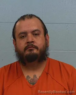 Mugshot of Emmanuel Dario Viveros booked in Williamson County, Texas on March 25, 2026