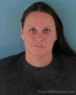 Mugshot of AMANDA KAY NORRIS booked in Okeechobee County, Florida on April 7, 2026