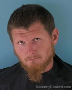 Mugshot of JOHNATHAN ERIC THOMAS EAVES