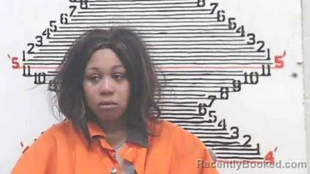 Mugshot of Diamond Lashay Worten booked in Brown County, Kansas on April 13, 2026