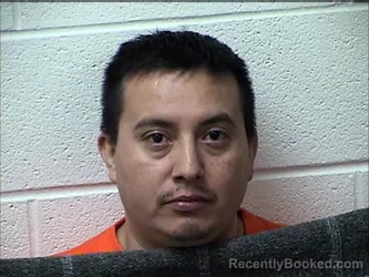 Mugshot of BAYRON OTONIEL FRANCO-LOPEZ