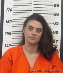 Mugshot of ALEIGHSHA D RENFRO booked in Cherokee County, Kansas on June 23, 2026
