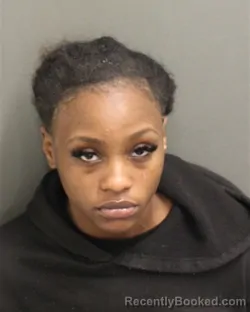 Mugshot of LAZARIA ROMAYNE GIDDENS