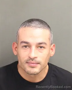 Mugshot of TAYRON LARQUINVARGAS