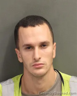 Mugshot of JUAN SEBASTIAN SINERIZMACHADO