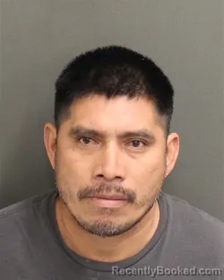 Mugshot of MIGUEL PEREZHERNANDEZ