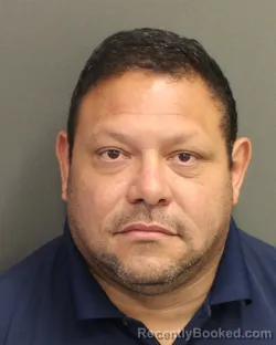 Mugshot of WILMER ENRIQUE YEPEZUZCATEGUI