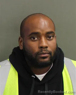 Mugshot of GIOVANNI JAMAAL ELLIS