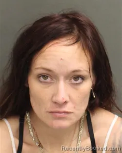 Mugshot of MAUREEN HEATHER CUMMINGS