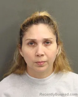 Mugshot of HELYK OLIVEIRADECASTRO