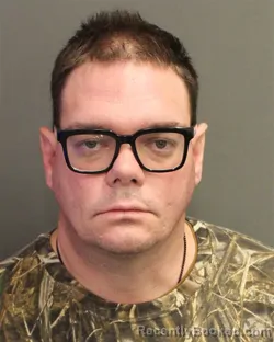 Mugshot of JUSTIN GRAY