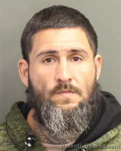 Mugshot of ROBERTO ZURIEL VAZQUEZPEDROSA