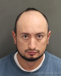 Mugshot of ANDRES EVELIO VELASCODIAZ