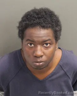Mugshot of VALENCIA DESIR