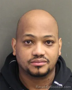 Mugshot of RAMON EMMANUEL GIRONNOYOLA