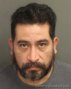 Mugshot of ANGEL DEJESUS APOLINARURIBE