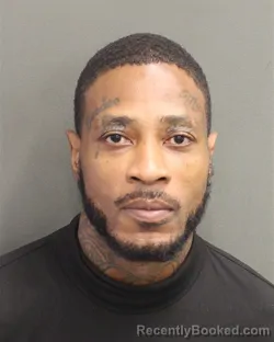 Mugshot of CARLTON LEE SHADE