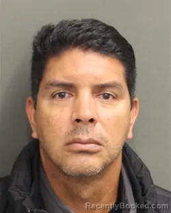 Mugshot of CAMILO ESNESTO PAREDESFRANCO