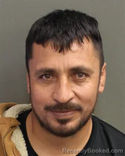 Mugshot of CESAR HERNANDEZAGUILAR