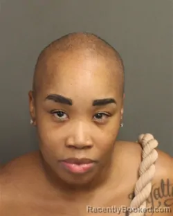 Mugshot of ANIQUIA L BELL