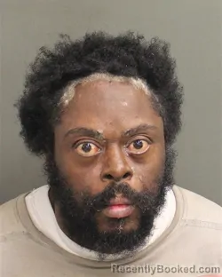 Mugshot of BRANDON M BANKS