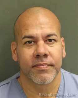 Mugshot of LEONARDO BENITEZ FERNANDEZ