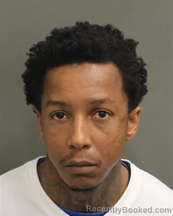 Mugshot of TYQUANTIS HAKEEM REVIS