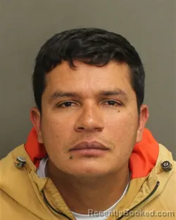 Mugshot of JUNIER SILVAPARUCHO