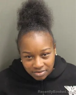 Mugshot of QUINESHEA ELIZAB VAUGHN