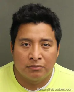Mugshot of ARTURO RUIZGOMEZ