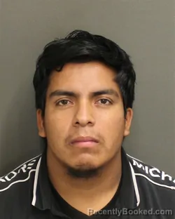 Mugshot of DUBER ROBERTO PEREZAGUSTIN