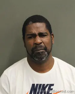 Mugshot of ROBERT LOUIS JR JR ROBERSON