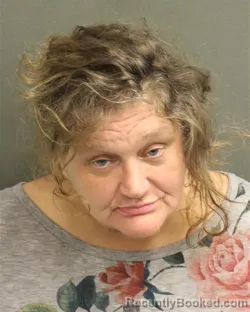 Mugshot of SHANNA LEE HOLWAGER