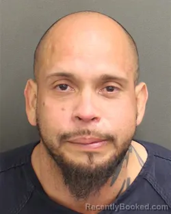 Mugshot of BRYAN NORBERTO PEREZBAEZ