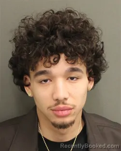 Mugshot of ALBERTO ANGEL GONZALEZHERNANDEZ