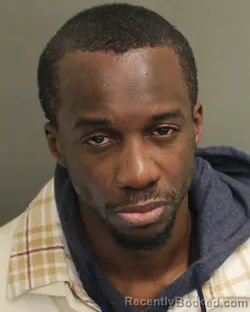 Mugshot of RAYMOND CALDERON